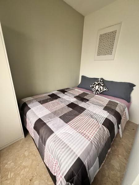 Co-Living near Chinatown at People's Park Complex, Chinatown / Tanjong Pagar, Room Rental, 150 sqft, Apartment For Rent, by Iris T. 张文珊, 25382882 - PropertyGuru.com.sg
