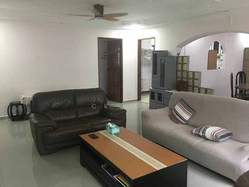 For Rent - 230 Pasir Ris Street 21