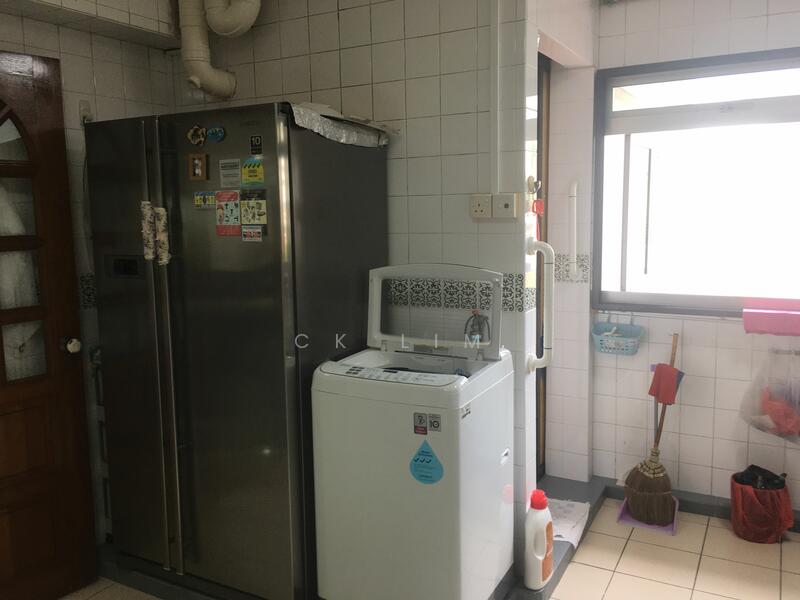 For Rent - 230 Pasir Ris Street 21