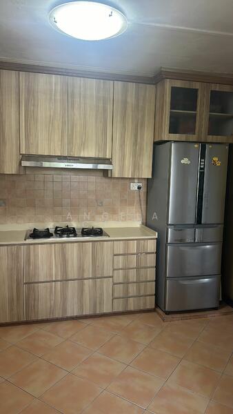For Rent - 216 Jurong East Street 21