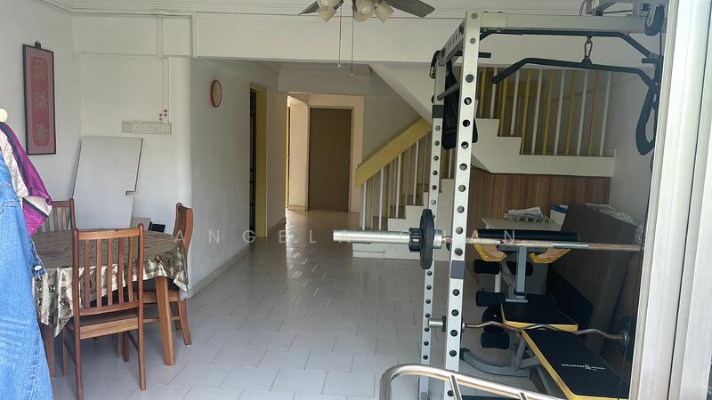 For Rent - 216 Jurong East Street 21