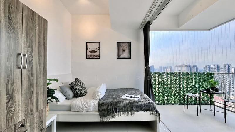 The Metropolitan Condominium, 8 Alexandra View, Alexandra / Commonwealth, Room Rental, 200 sqft, Condominium For Rent, by COCULTURE, 25383870 - Bedroom - PropertyGuru.com.sg