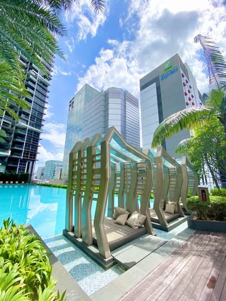 Cairnhill Nine, 9 Cairnhill Road, 2 Bedrooms, 1,044 sqft, Condominium For Rent, by Silvia Yang, 25383971 - PropertyGuru.com.sg