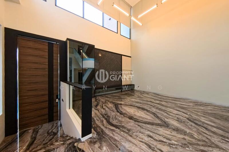 Very Cheap! Brand New SemiD! Only 3 min Walk to MRT! SemiDetached