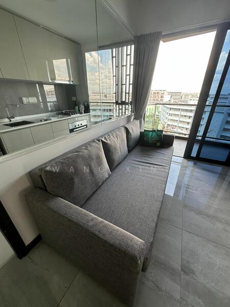 Lake Grande, 8 Jurong Lake Link, 3 Bedrooms, 818 sqft, Condominium For Rent, by Wang Xing, 25384251 - PropertyGuru.com.sg