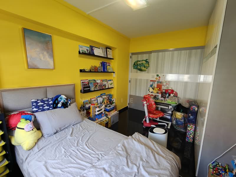 146 Rivervale Drive, 146 Rivervale Drive, 3 Bedrooms, 1,248 sqft, HDB Flat For Sale, by Jenny Xie 謝鎂鍾, 25384762 - PropertyGuru.com.sg
