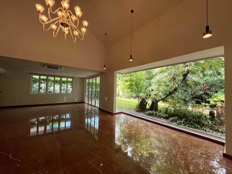 Binjai Park, Tanglin / Holland / Bukit Timah, 5 Bedrooms, 5,499 sqft, Bungalow House For Rent, by Evelyn Wee, 25384956 - Living Room - PropertyGuru.com.sg