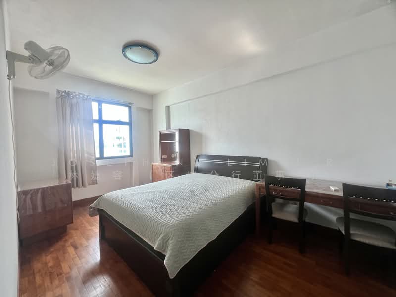 Eastvale, 33 Pasir Ris Drive 3, 3 Bedrooms, 1,194 sqft, Condominium For Rent, by Josephine Lim J R 林婕容 (区域分行董事 ), 25385412 - PropertyGuru.com.sg