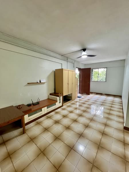 156 Ang Mo Kio Avenue 4, 156 Ang Mo Kio Avenue 4, 2 Bedrooms, 882 sqft, HDB Flat For Rent, by Kean Ng 黄和杰, 25385915 - PropertyGuru.com.sg