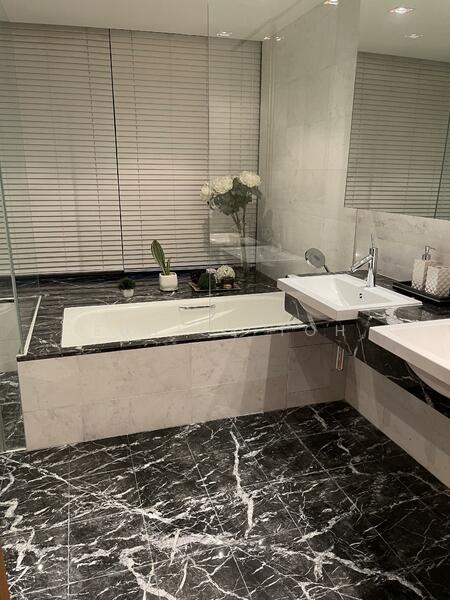 One Shenton, 1 Shenton Way, 4 Bedrooms, 5,963 sqft, Condominium For Sale, by Eunice Toh, 25386259 - PropertyGuru.com.sg