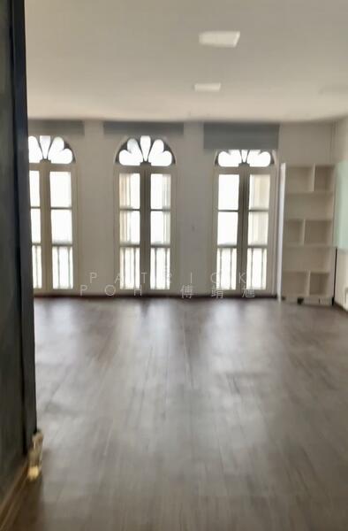 upper cross street, upper cross street, 1,050 sqft, Shop / Shophouse For Rent, by Patrick Poh 傅靖尰, 25386452 - CommercialGuru.com.sg