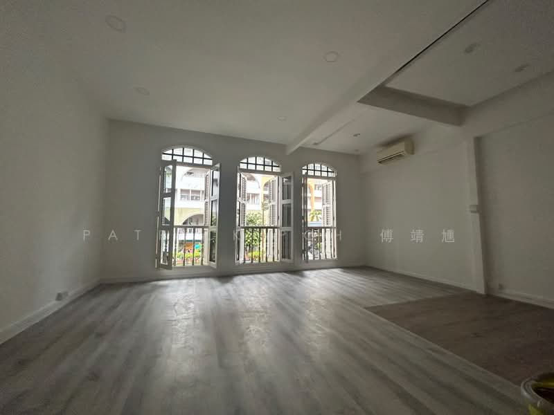 upper cross street, upper cross street, 1,050 sqft, Shop / Shophouse For Rent, by Patrick Poh 傅靖尰, 25386452 - CommercialGuru.com.sg