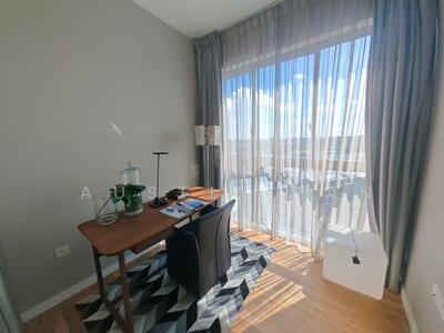 For Sale - Skies Miltonia