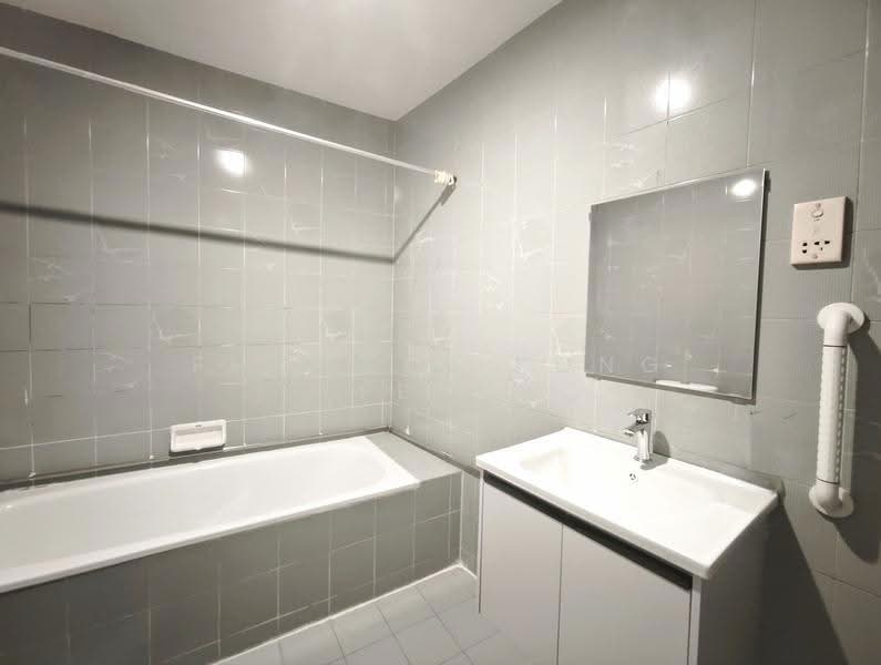Loyang Valley, 214 Loyang Avenue, Changi Airport / Changi Village, 2 Bedrooms, 1,500 sqft, Condominium For Rent, by Fengwen Kong (Feng), 25386747 - PropertyGuru.com.sg