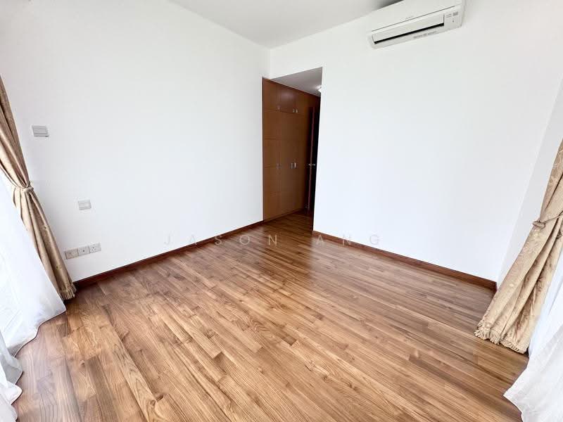 Cote D'Azur, 62 Marine Parade Road, East Coast / Marine Parade, 3 Bedrooms, 1,389 sqft, Condominium For Rent, by Jason Ang, 25387008 - Master bedroom - PropertyGuru.com.sg