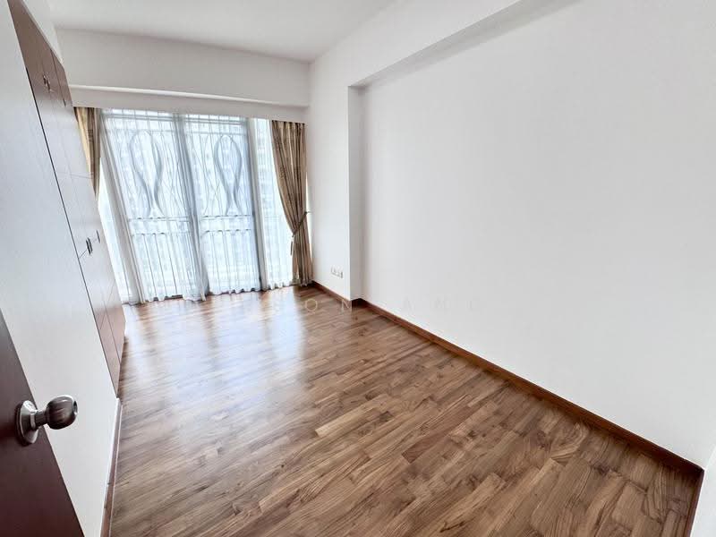 Cote D'Azur, 62 Marine Parade Road, East Coast / Marine Parade, 3 Bedrooms, 1,389 sqft, Condominium For Rent, by Jason Ang, 25387008 - Common bedroom - PropertyGuru.com.sg