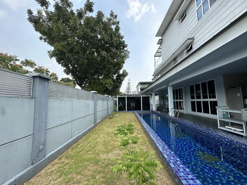 For Sale - Freehold Pool MRT Marble Flooring ,Park 9 Cars, Lorong Chuan MRT