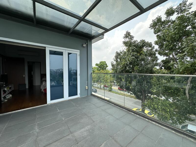 For Sale - Freehold Pool MRT Marble Flooring ,Park 9 Cars, Lorong Chuan MRT