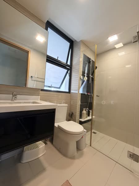 Blossom Residences, 32 Segar Road, 3 Bedrooms, 1,055 sqft, Executive Condominium For Sale, by Patricia Lok, 25387584 - PropertyGuru.com.sg