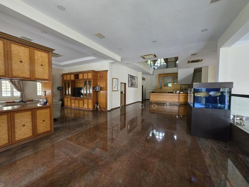 ⭐ Rare Gem In The East ⭐ Beautiful Plot ⭐ Excellent Locale ⭐ Detached