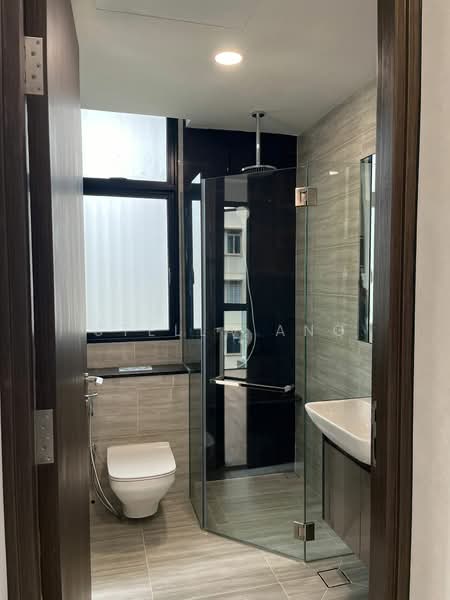 35 Gilstead, 35 Gilstead Road, 2 Bedrooms, 549 sqft, Apartment For Rent, by Stella Ang, 25388349 - PropertyGuru.com.sg