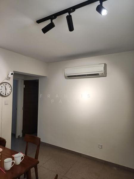 20 Jalan Membina, 20 Jalan Membina, Alexandra / Commonwealth, 3 Bedrooms, 969 sqft, HDB Flat For Rent, by Francis Pang, 25389397 - Living - PropertyGuru.com.sg