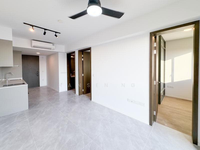 Living / Kitchen