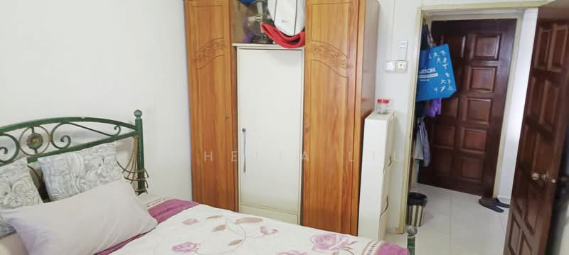 218 Ang Mo Kio Avenue 1, 218 Ang Mo Kio Avenue 1, Room Rental, 200 sqft, HDB Flat For Rent, by Ophelia Liu, 25389793 - PropertyGuru.com.sg