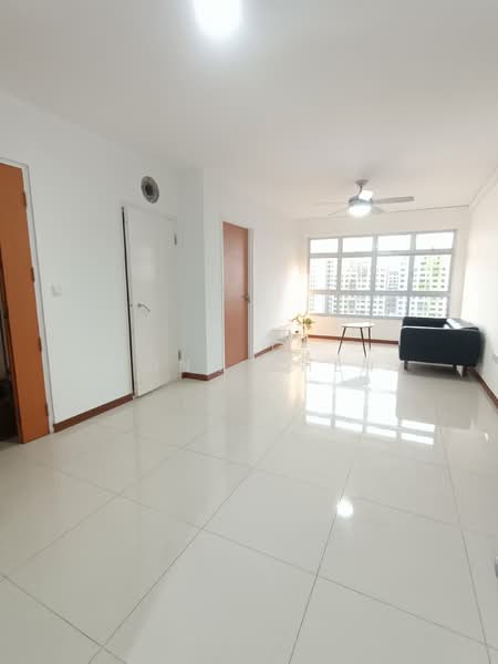 442C Bukit Batok West Avenue 8, 442C Bukit Batok West Avenue 8, 3 Bedrooms, 990 sqft, HDB Flat For Rent, by Mona Chen, 25389849 - PropertyGuru.com.sg
