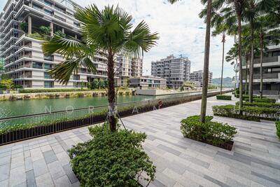 For Sale - Corals at Keppel Bay