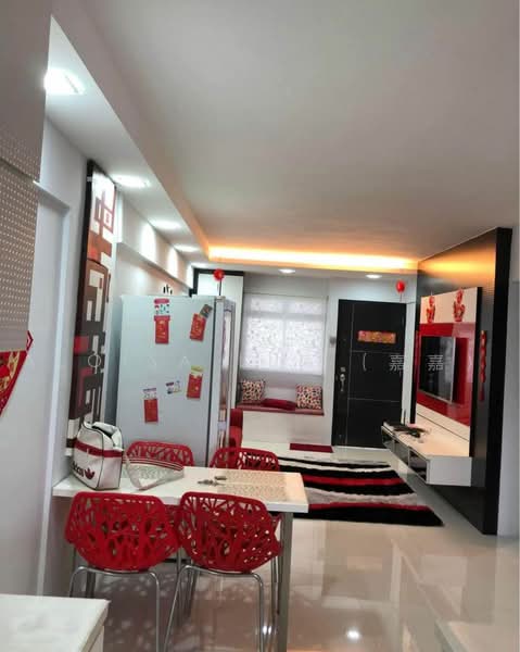 575 Ang Mo Kio Avenue 10, 575 Ang Mo Kio Avenue 10, 2 Bedrooms, 721 sqft, HDB Flat For Rent, by Aloisa Lua (嘉嘉), 25390781 - PropertyGuru.com.sg