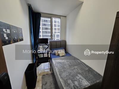 For Rent - UE Square