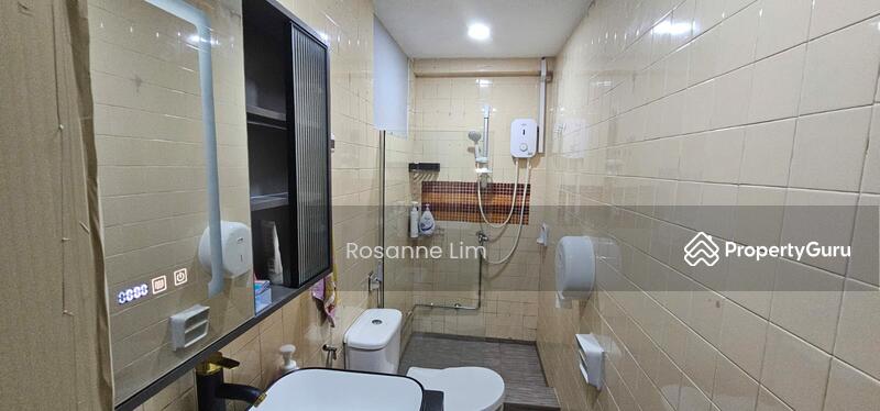 For Rent - Textile Centre