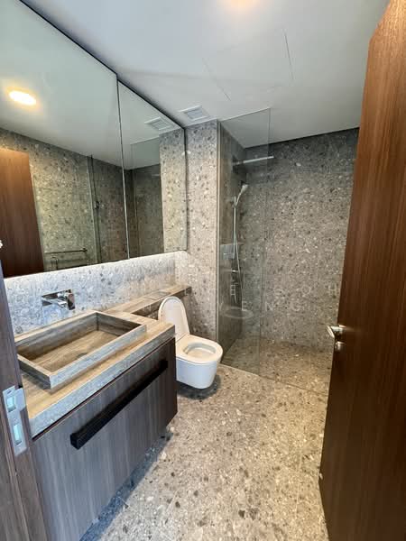 One Pearl Bank, 1 Pearl Bank, 2 Bedrooms, 700 sqft, Condominium For Sale, by Michelle Goh Yeng Yeng, 25392040 - PropertyGuru.com.sg