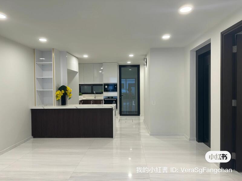 乌节路新别墅Orchard New Terrace house, Super Near paragon, Orchard / River Valley, 5 Bedrooms, 5,300 sqft, Terraced House For Rent, by Vera Liu, 25392146 - PropertyGuru.com.sg