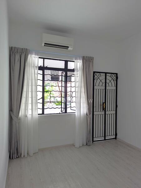 For Rent - Terrace House on Sunshine Terrace