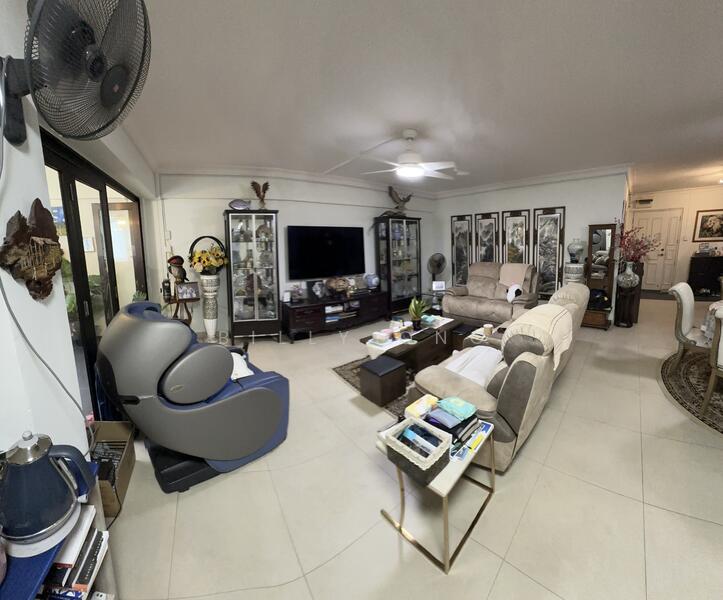 Spacious living hall