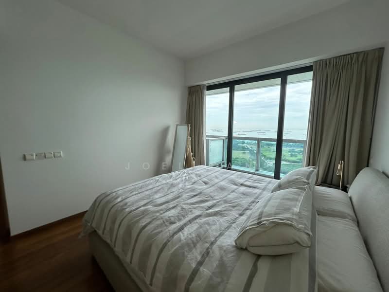 Marina Bay Residences Condominium For Sale at S$ 2,300,000 | PropertyGuru Singapore