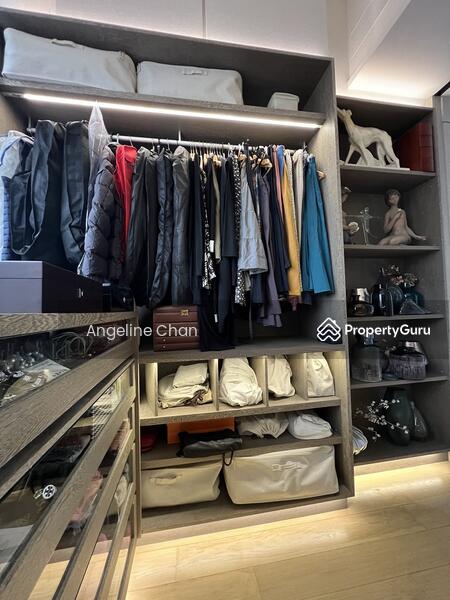Walk-in Wardrobe