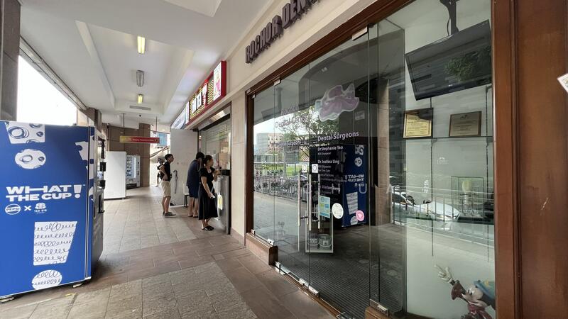 Burlington Square, 175 Bencoolen Street, 409 sqft, Mall Shop For Sale, by Alvin Chua, 25393682 - CommercialGuru.com.sg