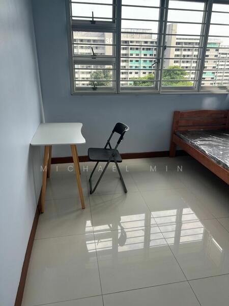 312B Clementi Avenue 4, 312B Clementi Avenue 4, Room Rental, 1,000 sqft, HDB Flat For Rent, by Michael Min, 25393856 - Master Bedroom - PropertyGuru.com.sg