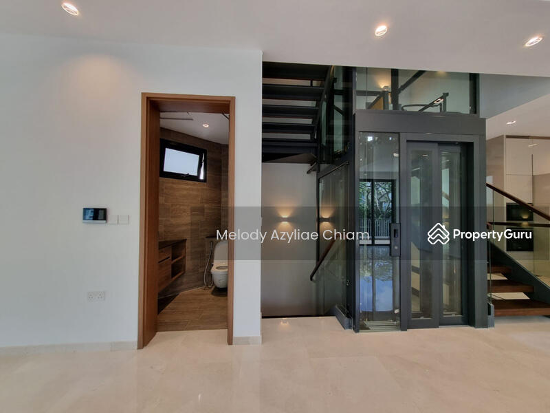 For Sale - Cashew Green