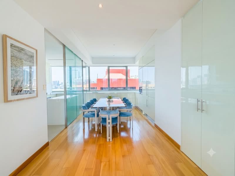 Alba, 8 Cairnhill Rise, 4 Bedrooms, 2,303 sqft, Condominium For Sale, by Melody Azyliae Chiam, 25394571 - PropertyGuru.com.sg