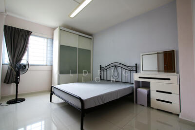 For Rent - 671 Hougang Avenue 8