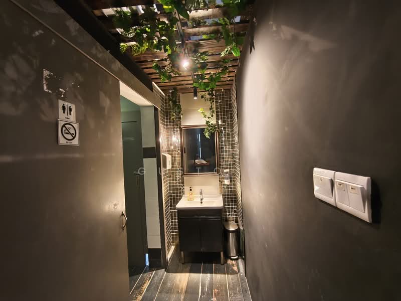 Eastwood Centre, 20 Eastwood Road, 1,293 sqft, Food & Beverage For Rent, by GusTo ., 25394823 - CommercialGuru.com.sg