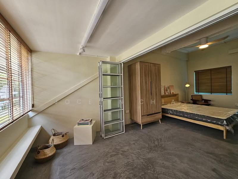 62 Seng Poh Lane, 62 Seng Poh Lane, Alexandra / Commonwealth, 2 Bedrooms, 680 sqft, Walk-up Apartment For Rent, by Jocelyn Chia, 25396006 - PropertyGuru.com.sg