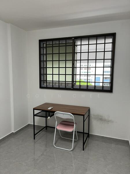 For Rent - 812 Jurong West Street 81