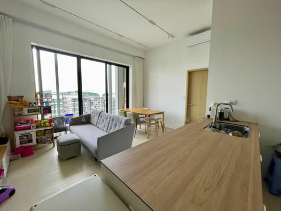 Fresh Look at Boathouse Residences 33 Upper Serangoon View 3 Bedrooms 915 Sqft