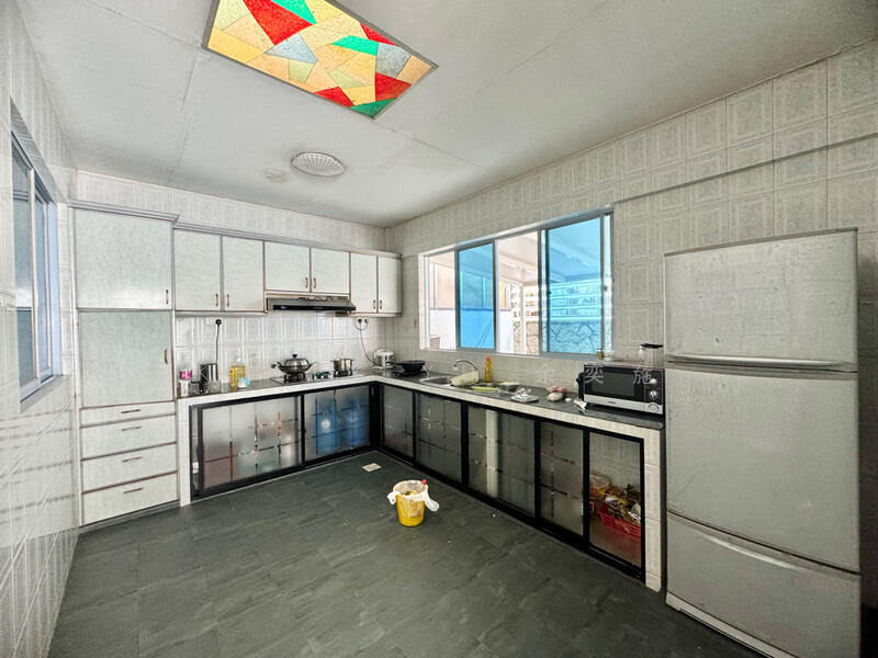 Pasir Ris Beach Park, Pasir Ris Avenue, Pasir Ris / Tampines, 6 Bedrooms, 2,800 sqft, Terraced House For Sale, by Kelly Yu 余奕葹, 25396058 - PropertyGuru.com.sg
