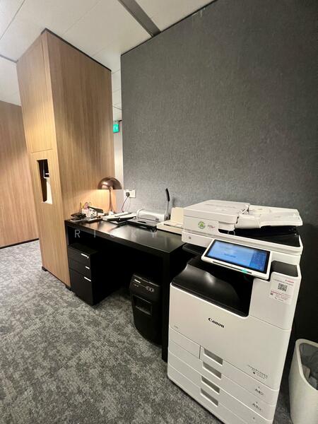 Gateway East, 152 Beach Road, 180 sqft, Office For Rent, by Ricky Ngo, 25396090 - CommercialGuru.com.sg